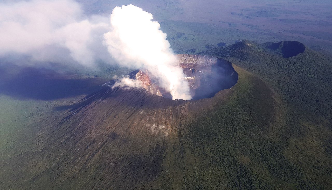 Congo Rainforest River Virunga