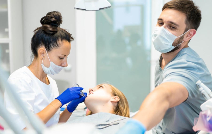 Dental warning signs - when to see a dentist immediately