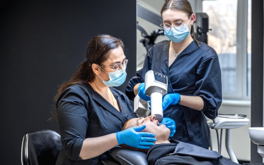 Dental abscess or visible infection in the mouth - a medical emergency